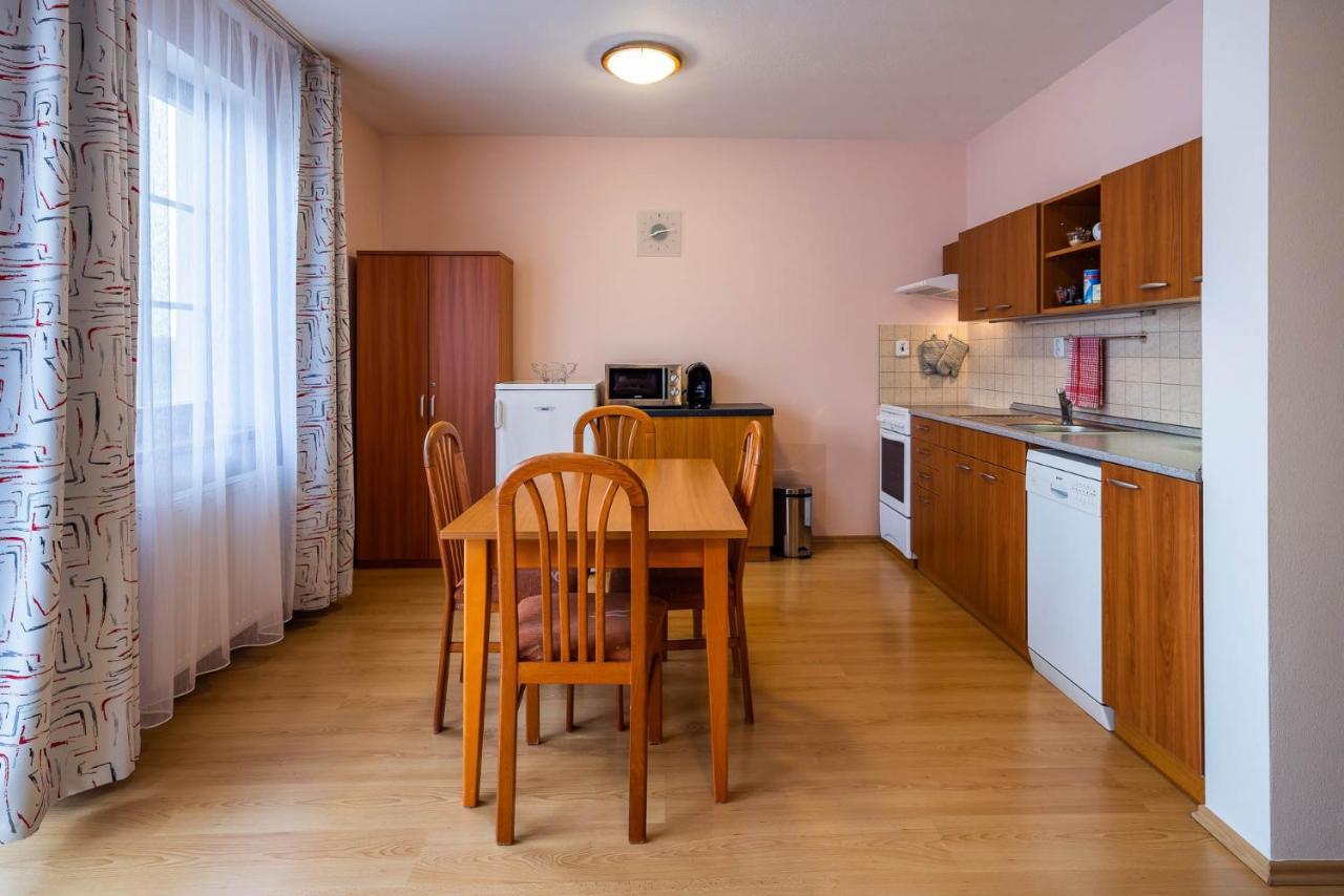Apartman Eliska Třeboň Екстериор снимка